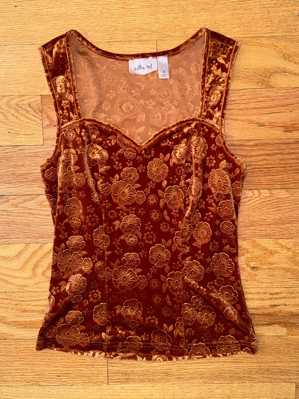 Willow+root velvet tank